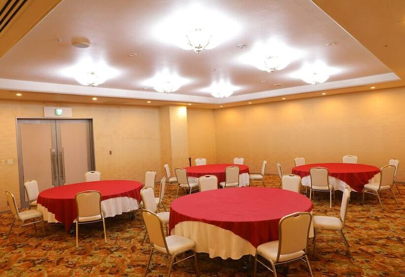 호텔 Mercure Kochi Tosa Resort & Spa