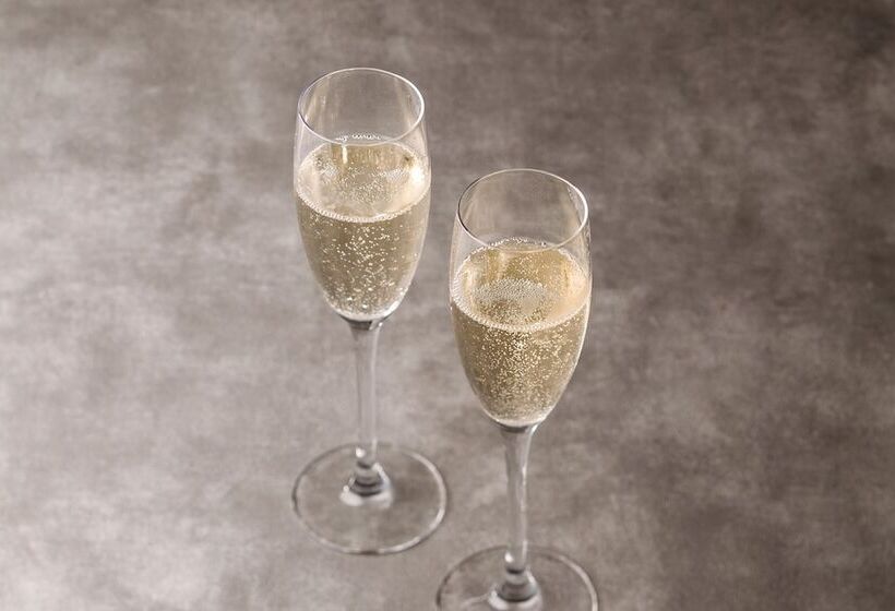 호텔 Mercure Kochi Tosa Resort & Spa