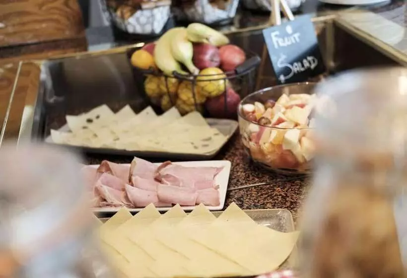 בית מלון כפרי The Fox & Goose