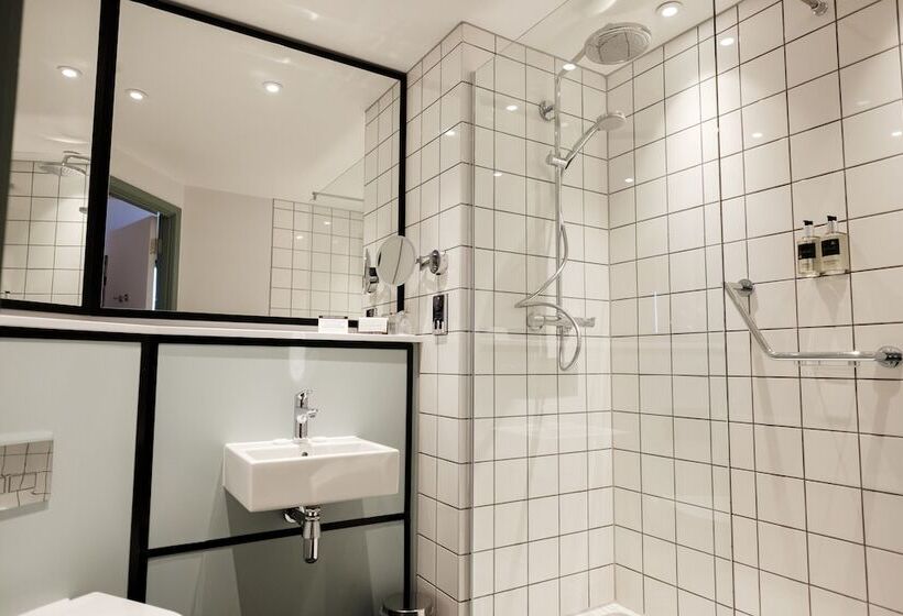 ホテル The Fox & Goose