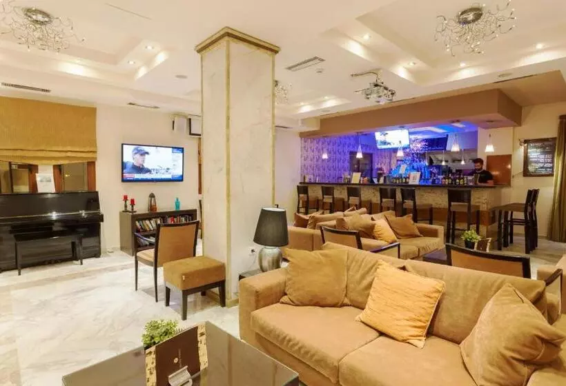 Venus Hotel & Suites