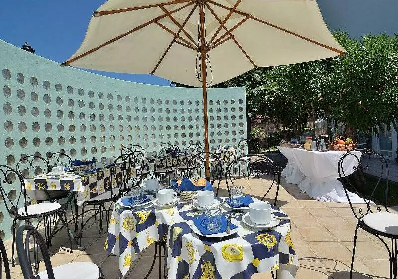 בית מלון כפרי Villa Paradiso