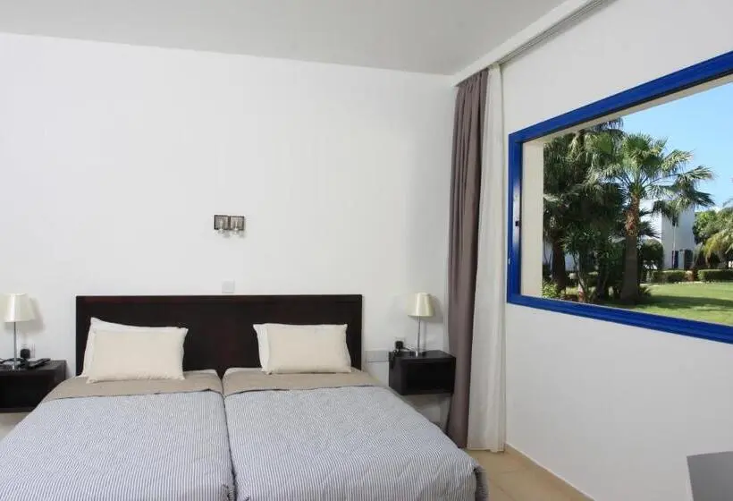 Marismare Apartments