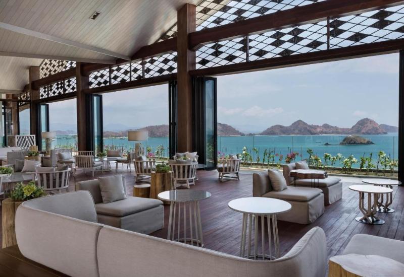 בית מלון כפרי Ayana Komodo Waecicu Beach