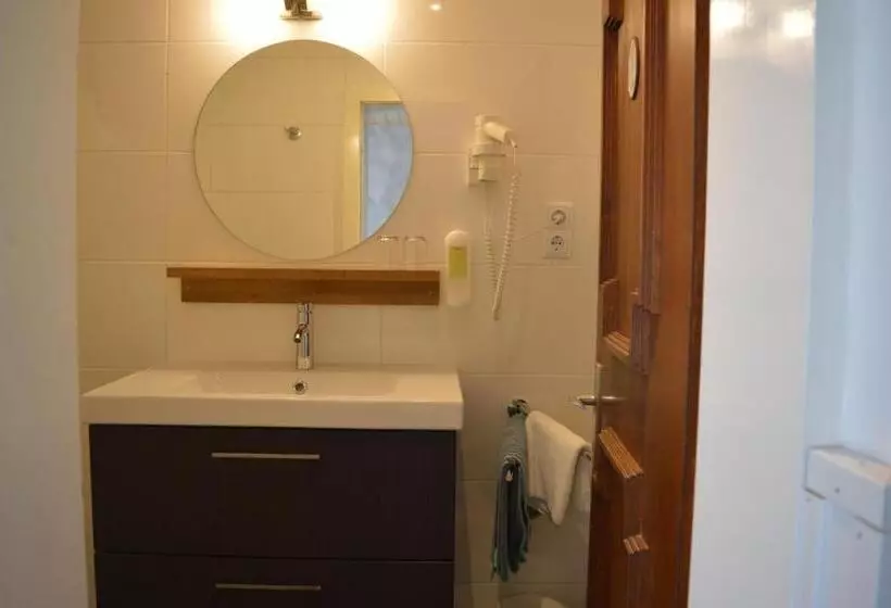 هتل B & B Gmeineck