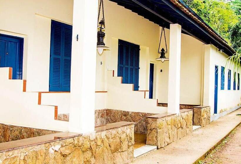 Отель Fazenda Caluje