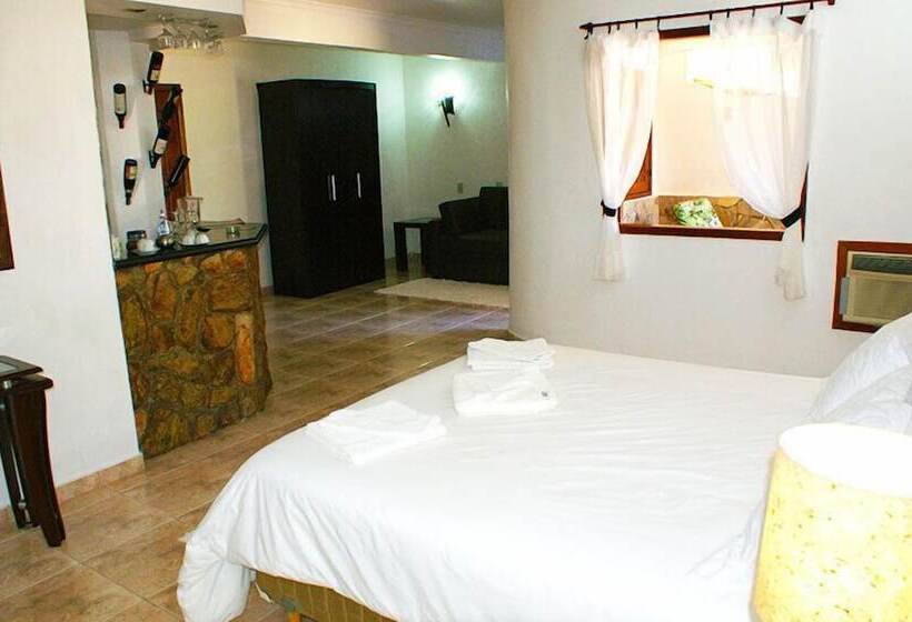 Отель Fazenda Caluje