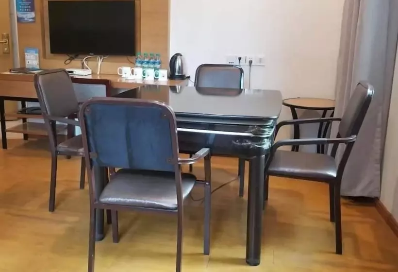 ホテル Greentree Inn Fuzhou Eastern Capital Express