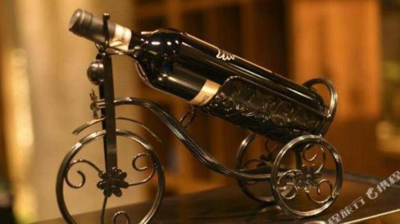 호텔 James Joyce Coffetel Baoding Gaobeidian Railway Station Branch