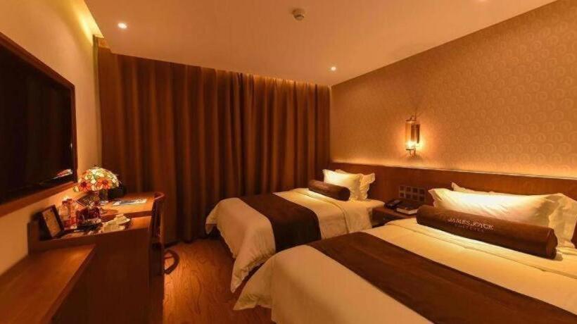 호텔 James Joyce Coffetel Baoding Gaobeidian Railway Station Branch