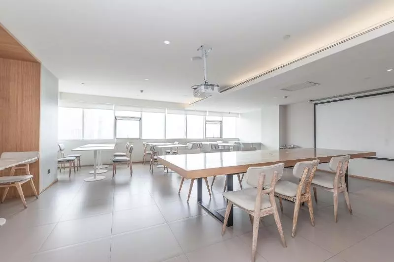 Ji Hotel Hangzhou South Hushu Road