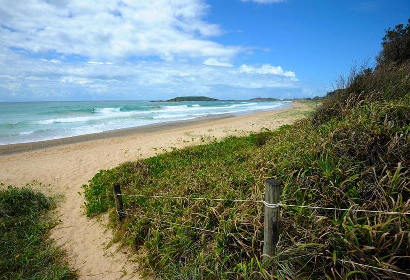 Отель The Tahitian