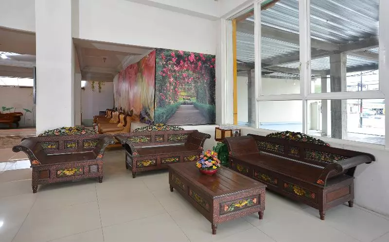 هتل Wijaya By Oyo Rooms