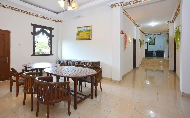 هتل Wijaya By Oyo Rooms
