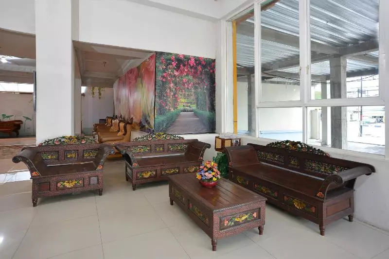هتل Wijaya By Oyo Rooms