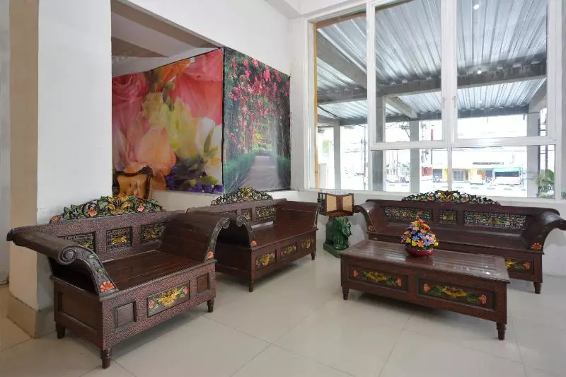 هتل Wijaya By Oyo Rooms
