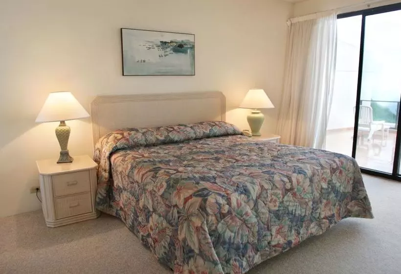 Castle At Princeville