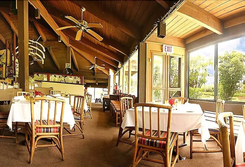 Castle At Princeville