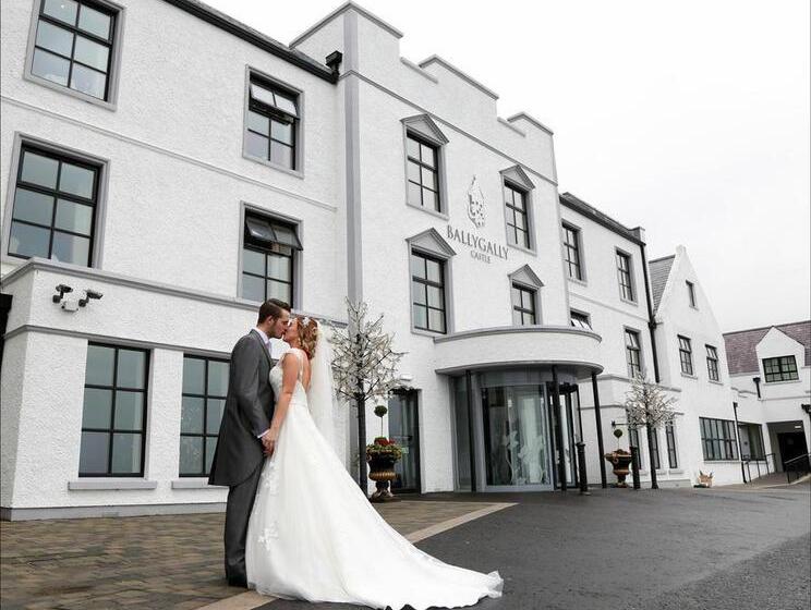 Hotel Ballygally Castle
