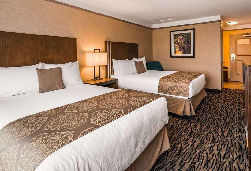 فندق Best Western Plus Pitt Meadows Inn & Suites