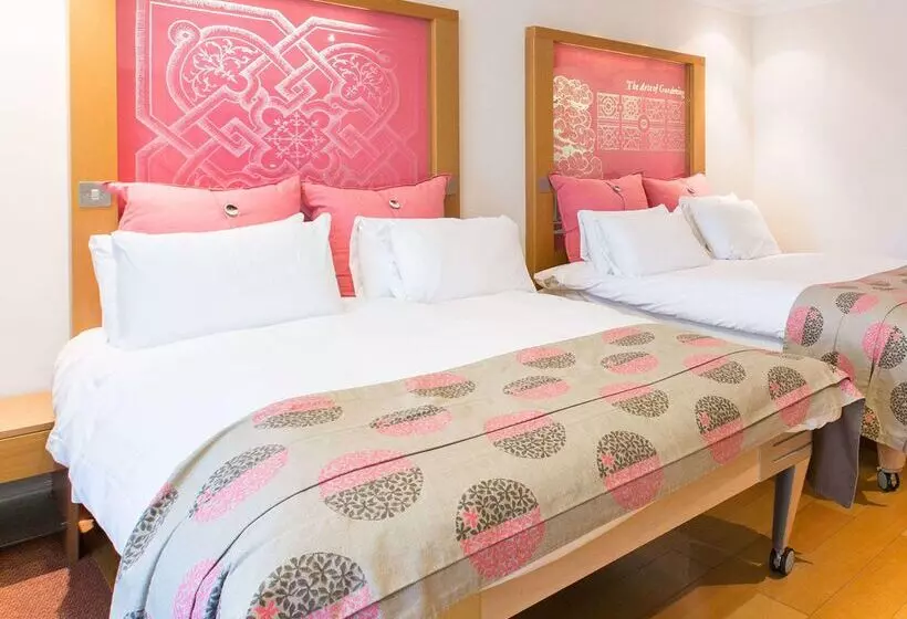 ホテル Chesford Grange