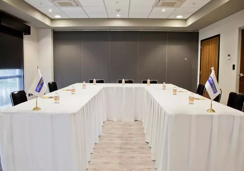 酒店 City Express By Marriott Leon