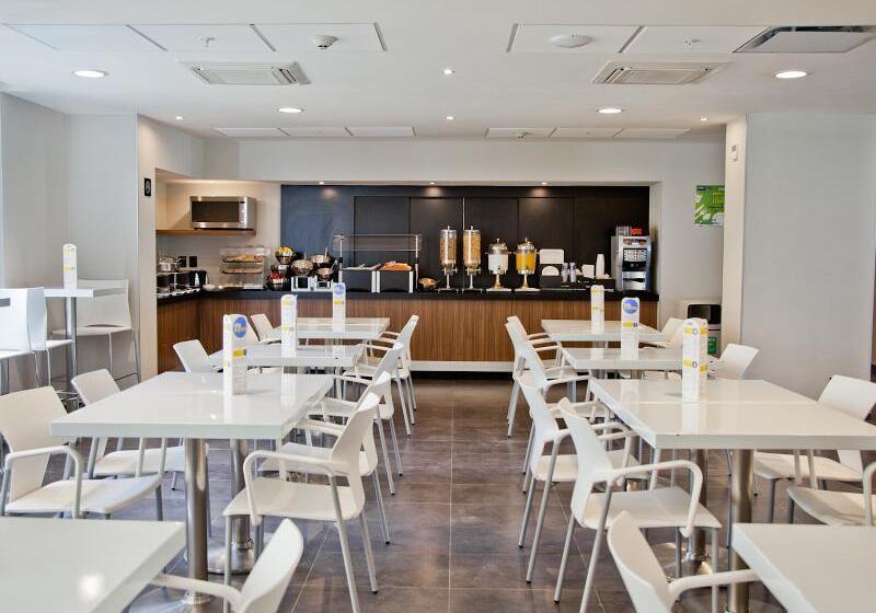 هتل City Express By Marriott Leon