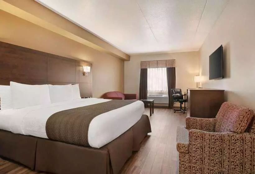 Hotelli Days Inn By Wyndham Leamington