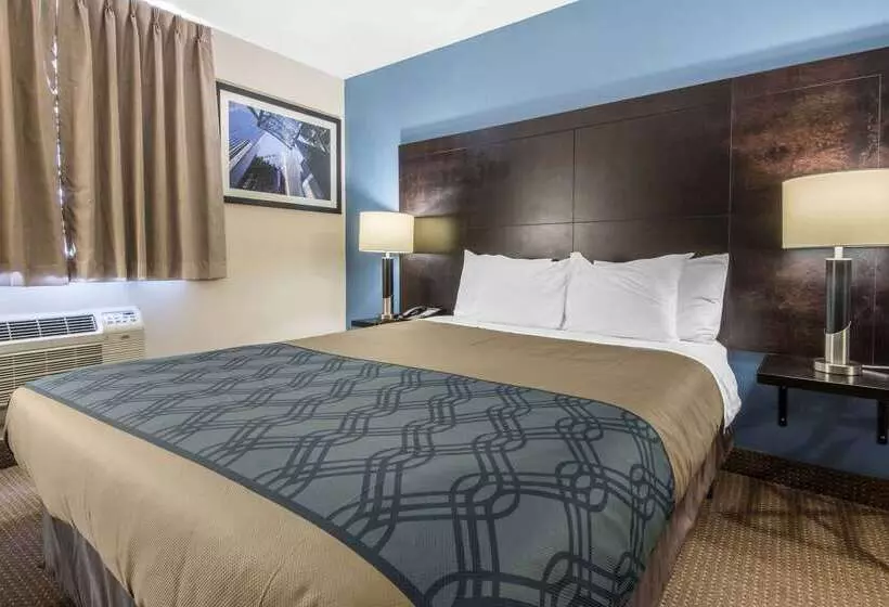 Отель Econo Lodge