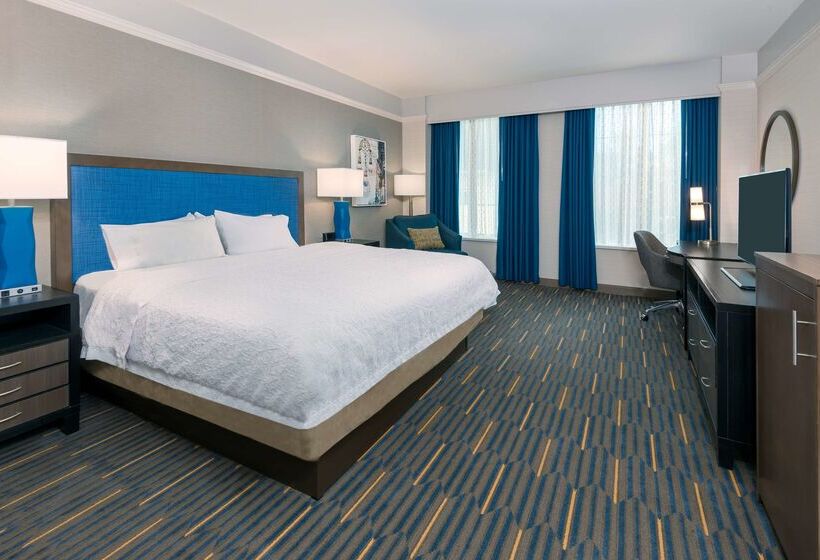 فندق Hampton Inn & Suites Buffalo Downtown