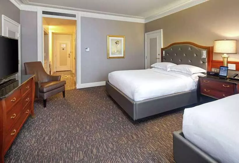 호텔 Hilton Lacleamy