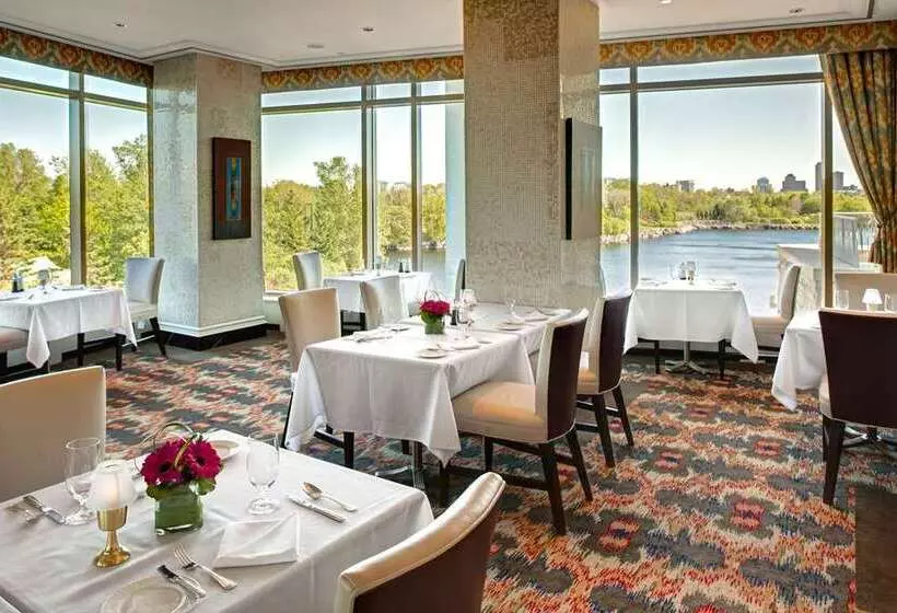 호텔 Hilton Lacleamy