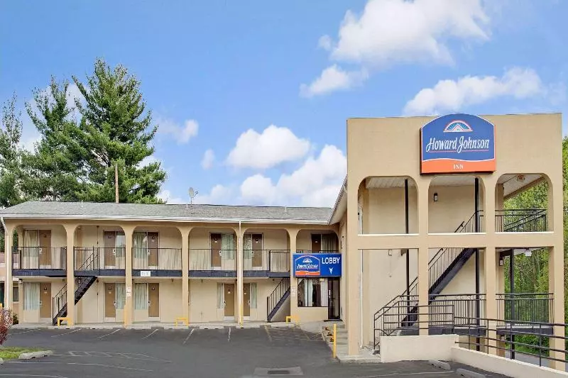 酒店 Howard Johnson By Wyndham College Park