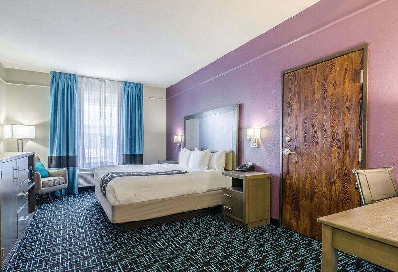 酒店 La Quinta By Wyndham Kansas City Airport