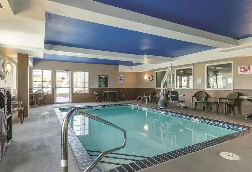 酒店 La Quinta By Wyndham Kansas City Airport