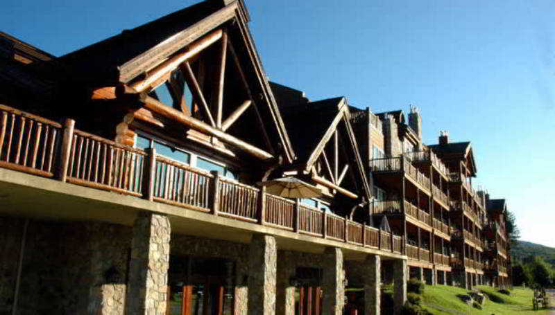 בית מלון כפרי Le Grand Lodge Mont Tremblant