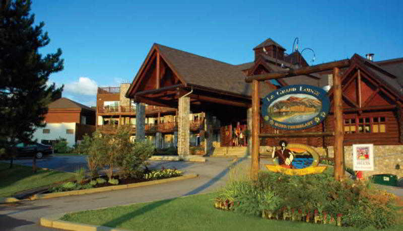 בית מלון כפרי Le Grand Lodge Mont Tremblant