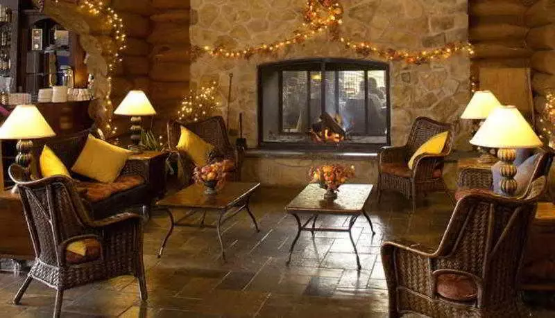 هتل Le Grand Lodge Mont Tremblant