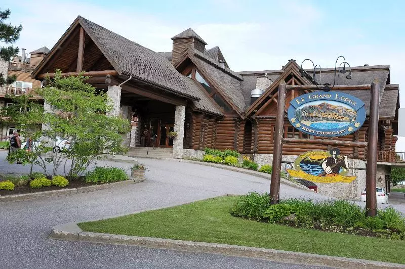 هتل Le Grand Lodge Mont Tremblant