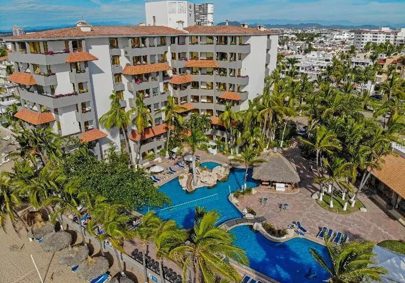 Luna Palace Hotel And Suites