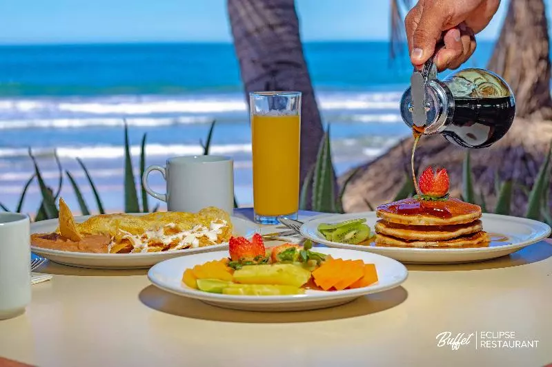 Luna Palace Hotel And Suites