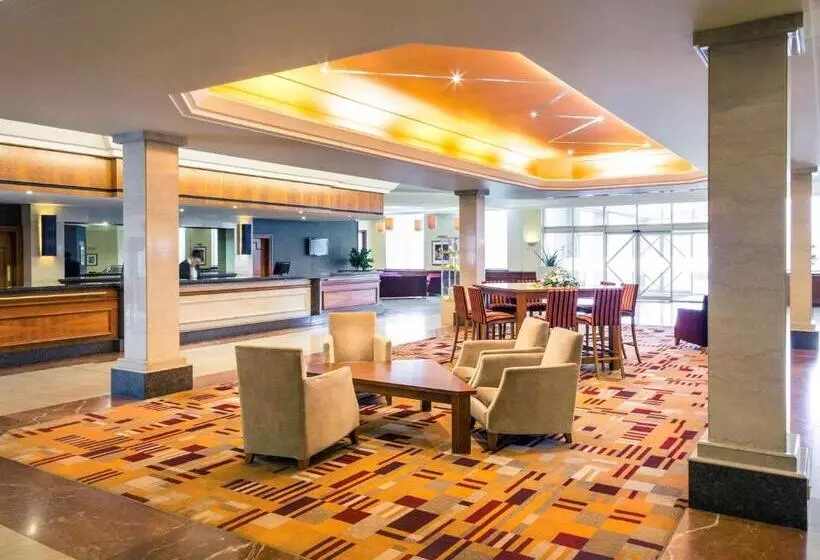 酒店 Mercure Daventry Court