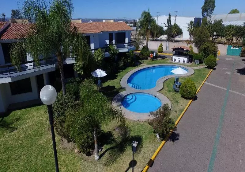 هتل Misión Express Aguascalientes Norte