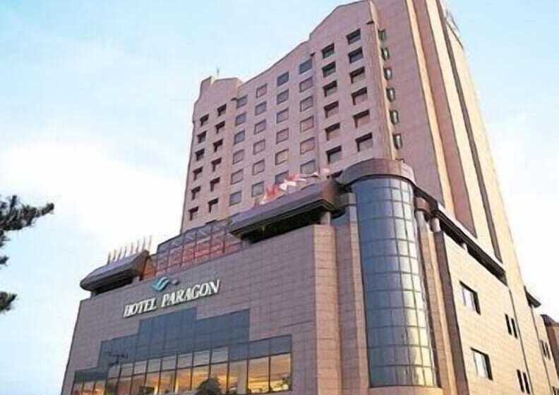 Hotel Paragon