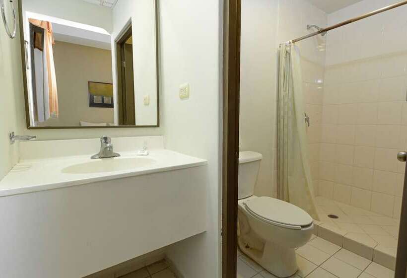 Hotel Plaza Del Arco Express