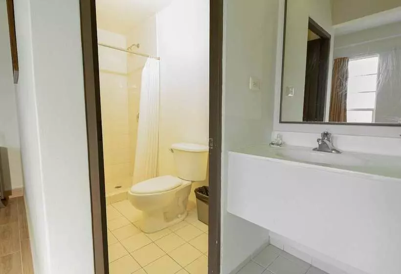 Hotel Plaza Del Arco Express