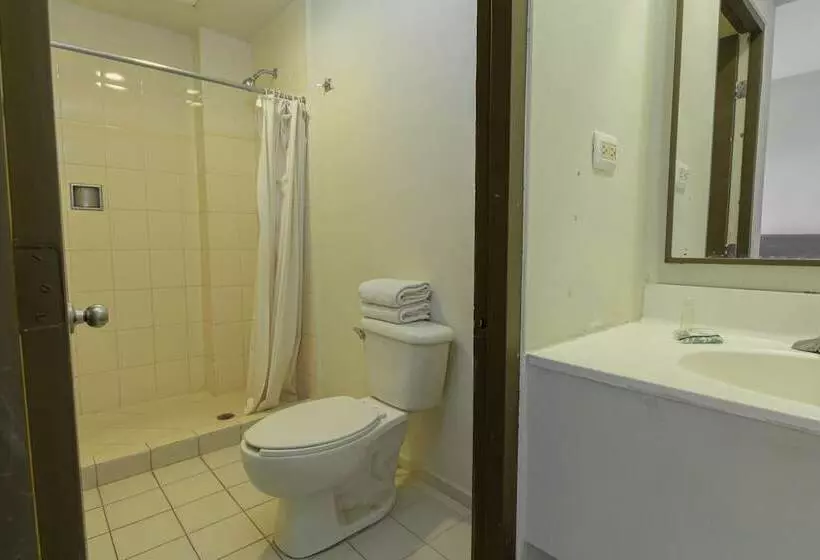 Hotel Plaza Del Arco Express