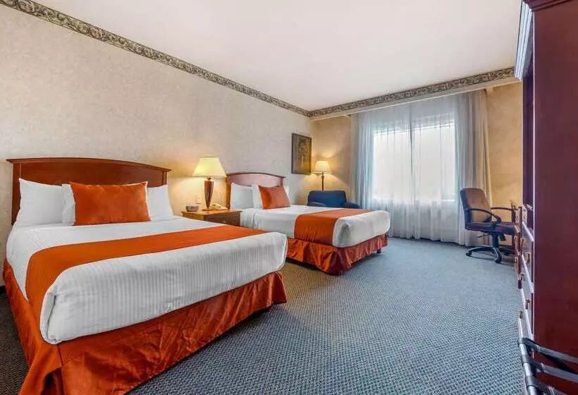 Отель Quality Inn Monterrey La Fe