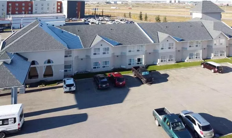 酒店 Quality Inn & Suites Edmonton International Airport
