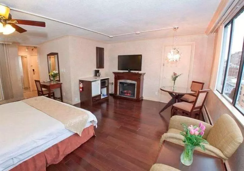 Hotel Divya Sutra Suites On Robson Downtown Vancouver